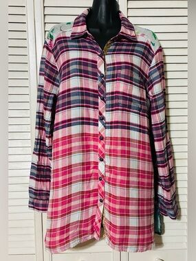 John Mark Multicolor Plaid Button-Up. Lace overlay on back with satin look panel